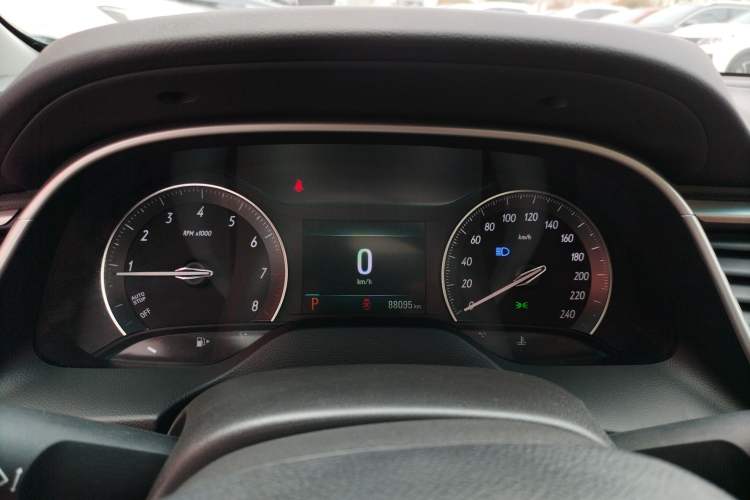 Used Buick Excelle GX 2018 18T Automatic Flagship Model
