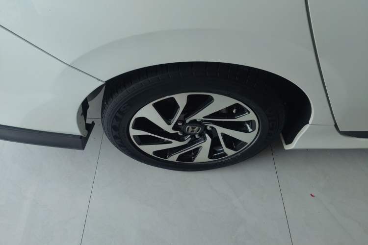 Used Honda Civic 2016 220TURBO CVT Luxury Edition
