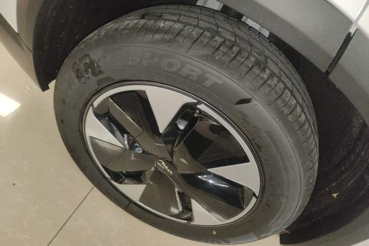 Used Dongfeng Aeolus L7 New Energy 2024 205 Air
