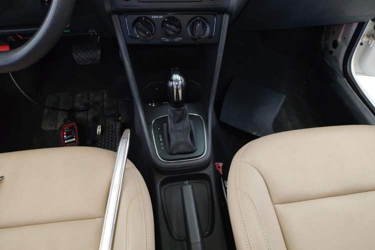 Used Volkswagen Polo 2016 1.4L Automatic Trendy Model