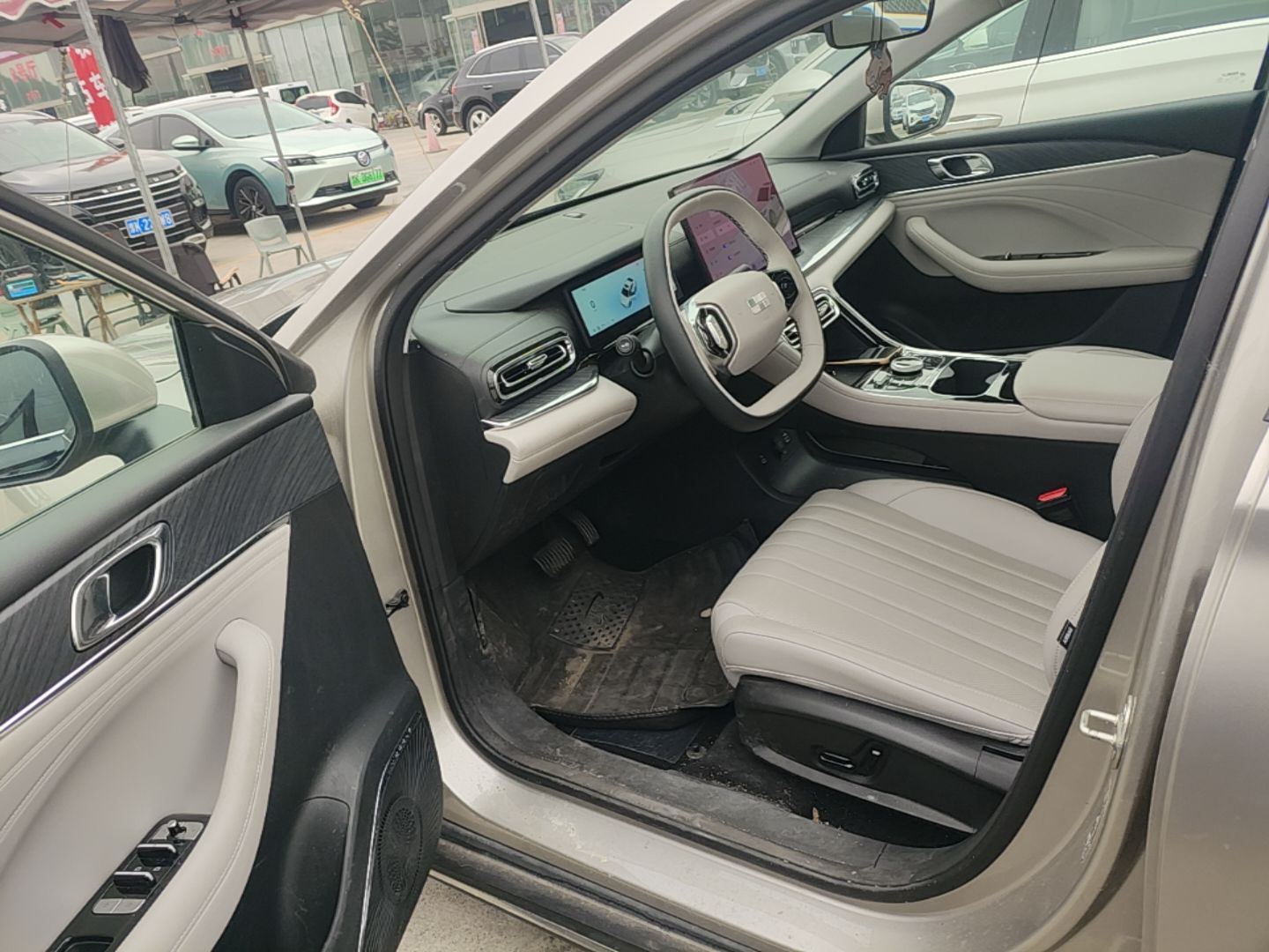 Geely Galaxy Stellar 6 2026 Model 125km Exploration+ Edition — снимка 18