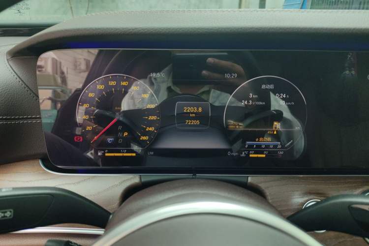 Used Mercedes-Benz E-Class 2019 Restyled E 300 L Luxury Edition
