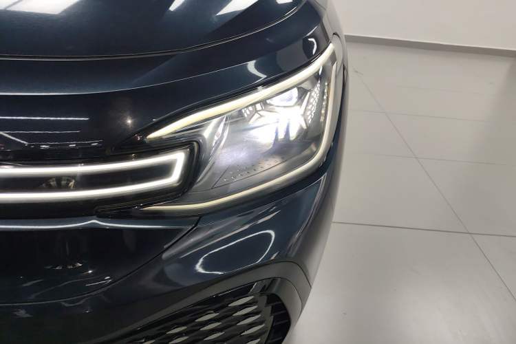 Used Volkswagen ID.6 CROZZ 2022 Long-Range PRO Edition