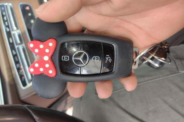 Used Mercedes-Benz E-Class 2021 Facelift E 260 L Vehicle Key