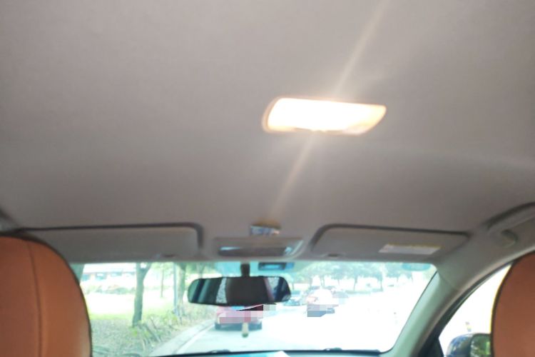 Used Honda Vezel 2015 1.5L CVT two-wheel drive Comfort trim
