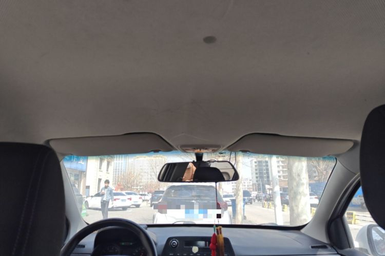 Used Baojun 310 2016 1.2L manual Comfort trim level
