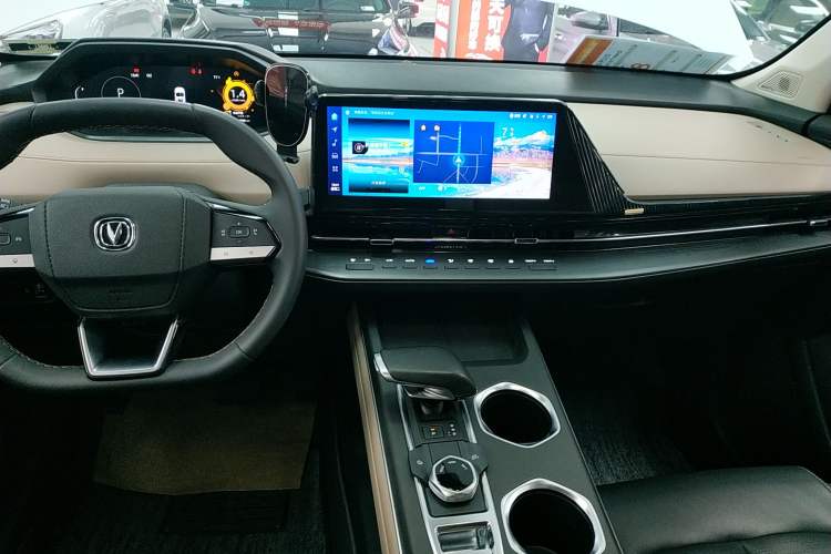 Used Changan CS55PLUS 2022 2nd Generation 1.5T DCT Prestige Version
