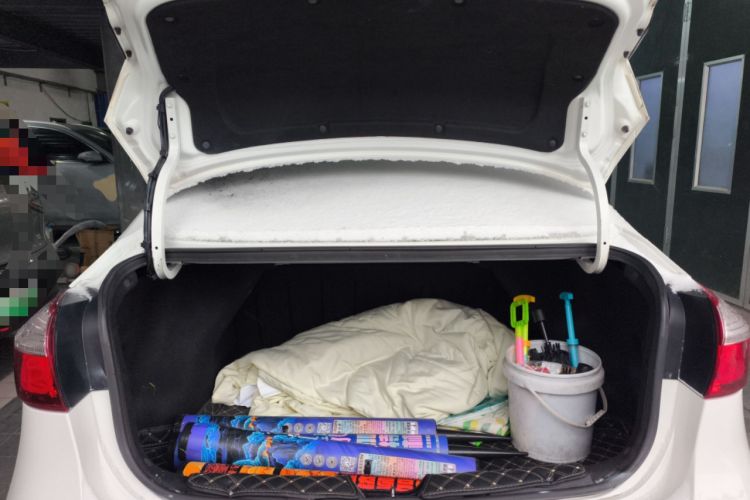 Used Kia K3 2016 1.6L Automatic with Sunroof
