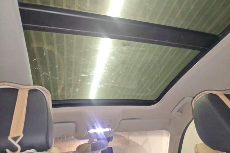 Used Audi Q3 2013 35 TFSI quattro Comfort Model Headliner