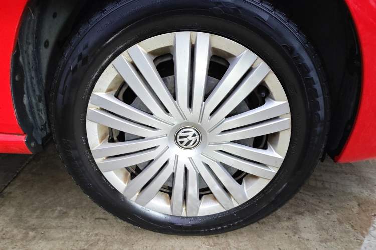 Used Volkswagen Polo 2016 1.6L Automatic Comfort Model
