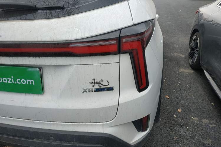 Used JAC X8 E 2024 Home Edition 7-Seater
