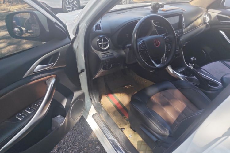 Used BYD Song 2018 1.5TI Manual Smart Connect Enjoyment Model