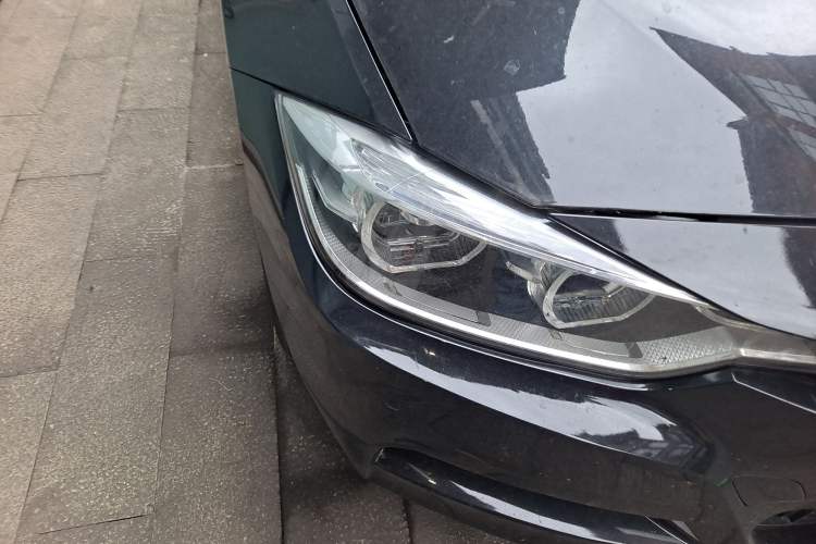 Used BMW 3 Series 2019 320Li M Sport Package Right Front Headlight