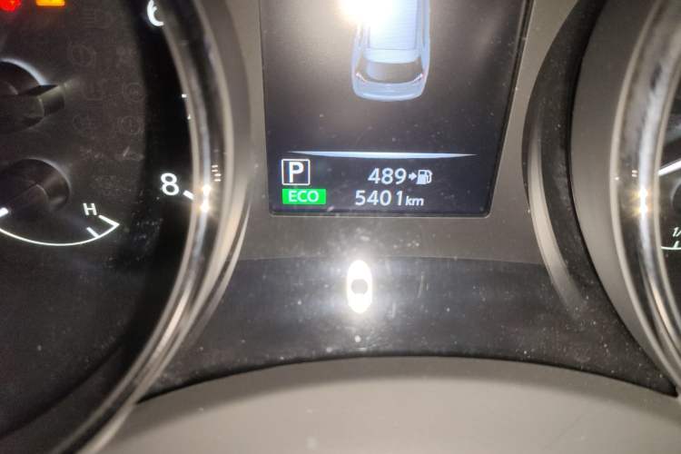 Used Nissan X-Trail 2023 Classic 2.0L Two-Wheel Drive Smart Connect Premium Edition