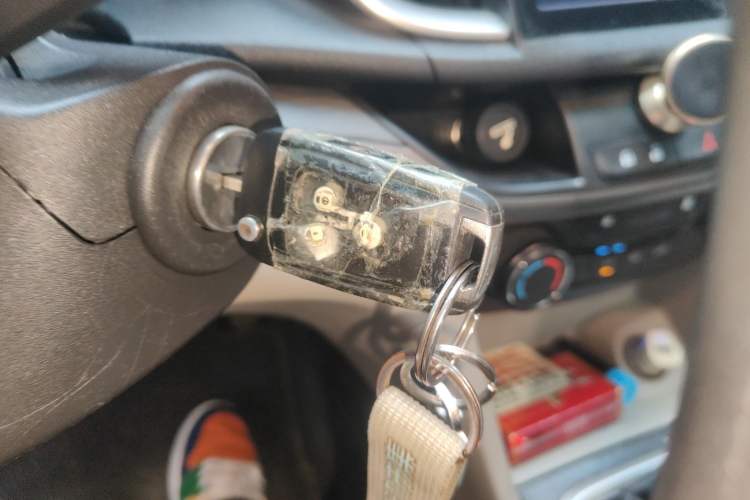 Used Buick GT 2017 15N Automatic Elite Version
