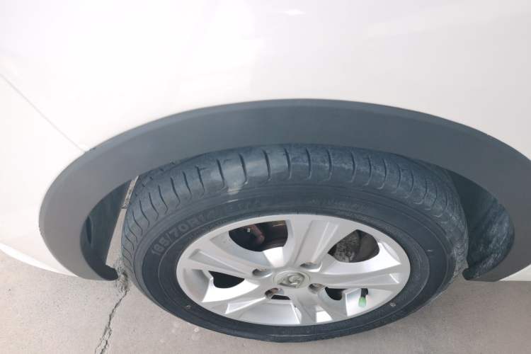 Used Baojun 310 2016 1.2L manual Comfort trim level
