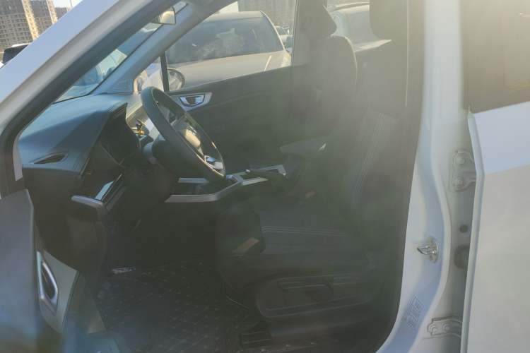 Used Wuling Jiachen 2022 1.5L Manual Enjoyment Elite Model