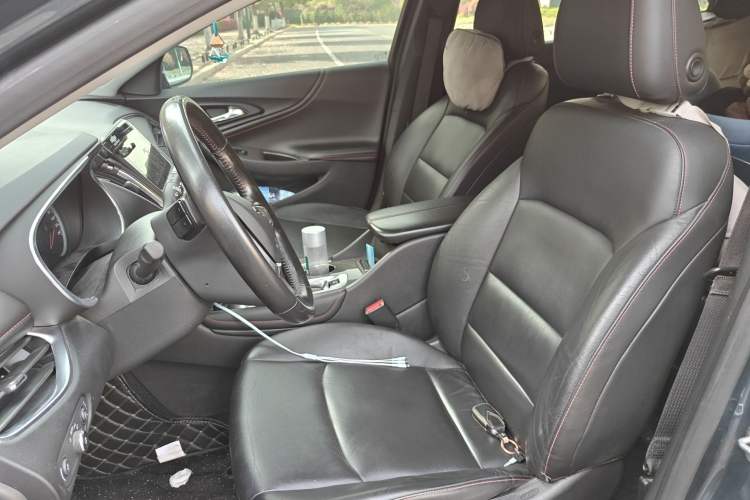 Used Chevrolet Malibu XL 2019 Redline 550T Automatic Sport Edition Left Front Seat