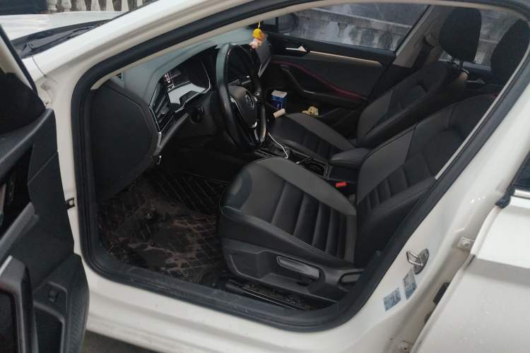 Used Volkswagen Sagitar 2020 280TSI DSG Comfort Version China VI Standard Driver Seat