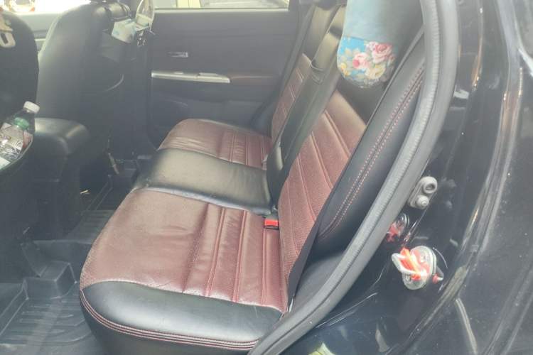 Used Mitsubishi ASX 2013 2.0L CVT Four-Wheel Drive Premium Edition Left Rear Seat