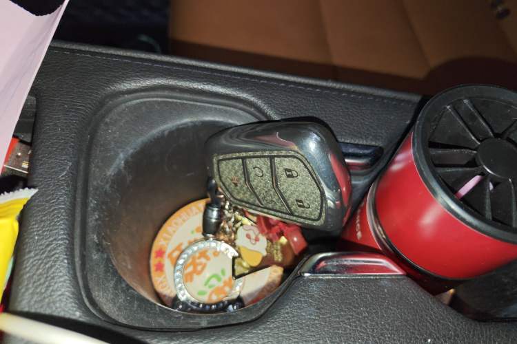 Used Cadillac XT4 2021 28T Four-Wheel Drive Platinum Edition