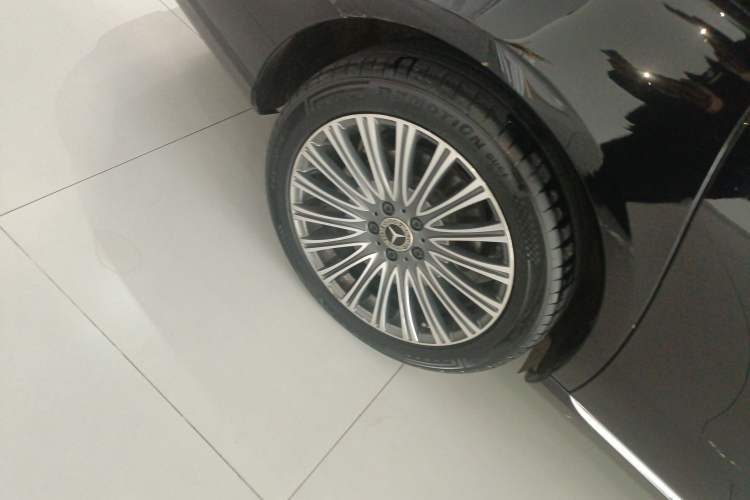 Used Mercedes-Benz E-Class 2022 Second Facelift E 260 L