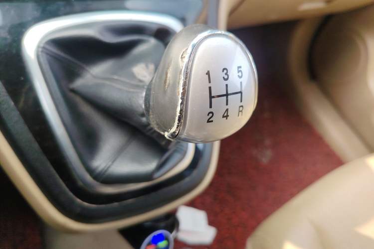 Used Haval H6 2011 2.0L Manual Two-Wheel Drive Elite Version