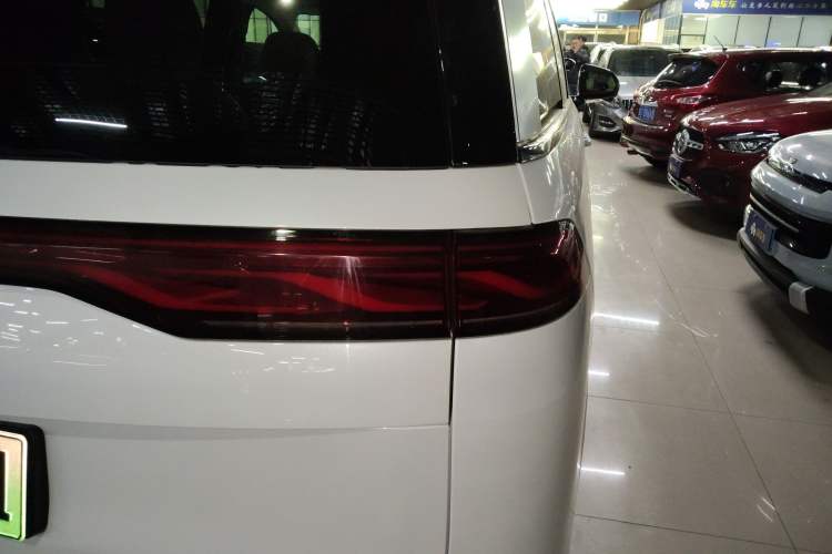 Used BYD Xia 2025 DM-i 1.5T 180km Excellence Model