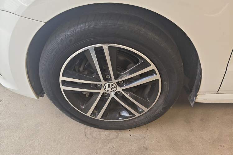 Used Volkswagen Polo 2018 1.5L Automatic Enjoyment Model Exterior 4