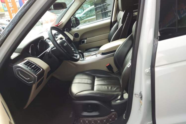 Used Land Rover Range Rover Sport 2014 3.0 SC V6 HSE
