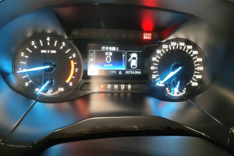 Used Ford Edge 2018 EcoBoost 245 Two-Wheel-Drive Titanium 5-Seater China V Standard