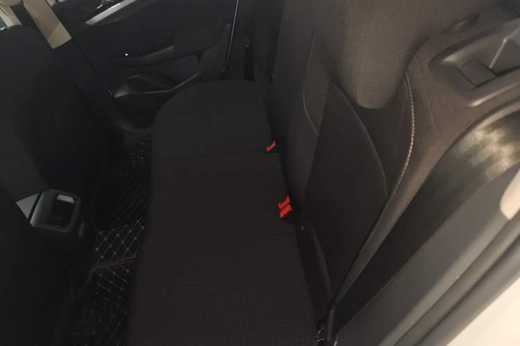 Used Volkswagen Bora 2021 1.5L Automatic Fashionable Smart Connectivity Version Left Rear Seat