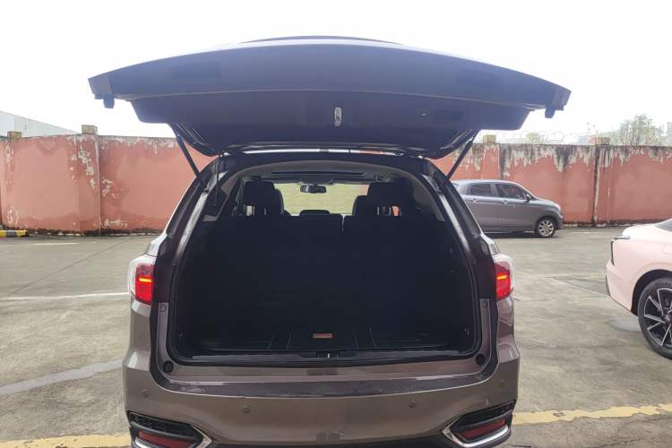 Used Acura RDX 2016 3.0L Two-Wheel-Drive Elite Edition
