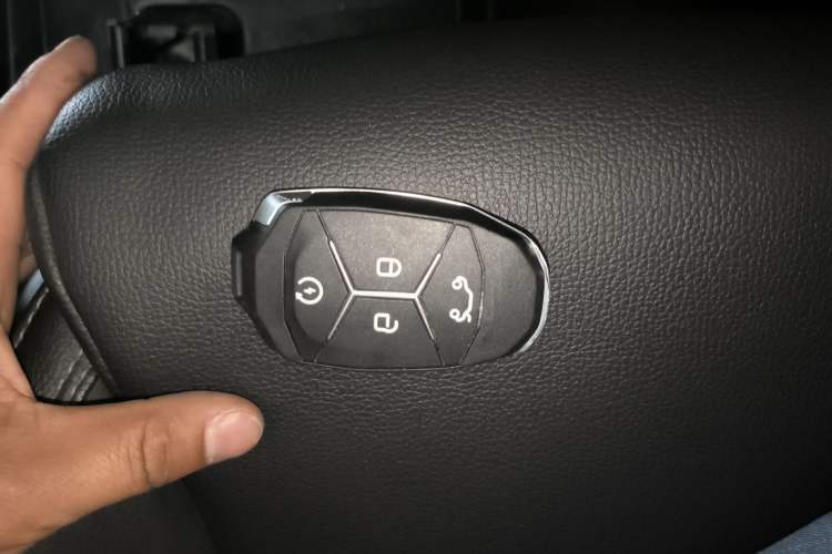 Used Lynk & Co 03 2021 1.5TD DCT JingPlus Vehicle Key