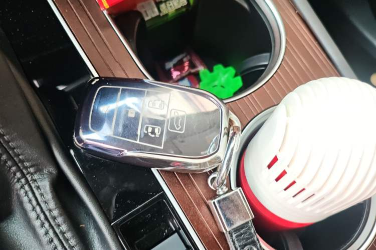 Used Toyota SIENNA 2024 2.5L Hybrid Comfort Edition