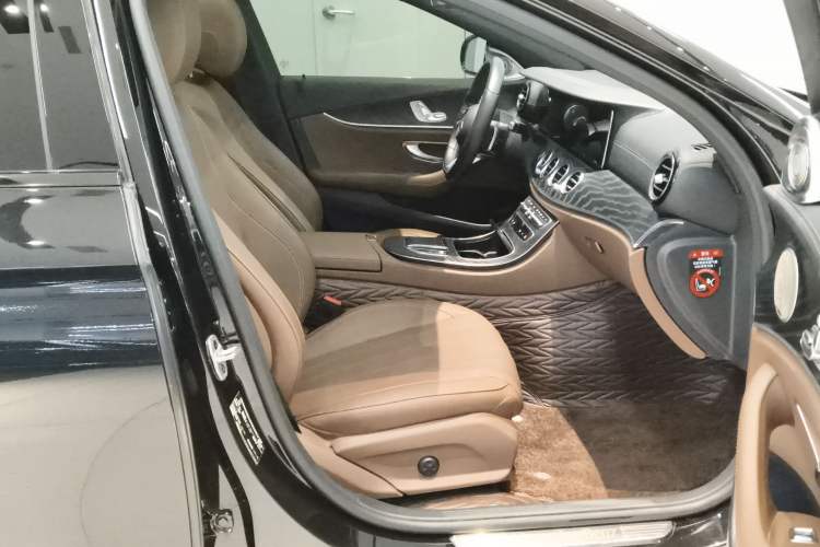 Used Mercedes-Benz E-Class 2021 Updated E 260 Fashion Sport Edition
