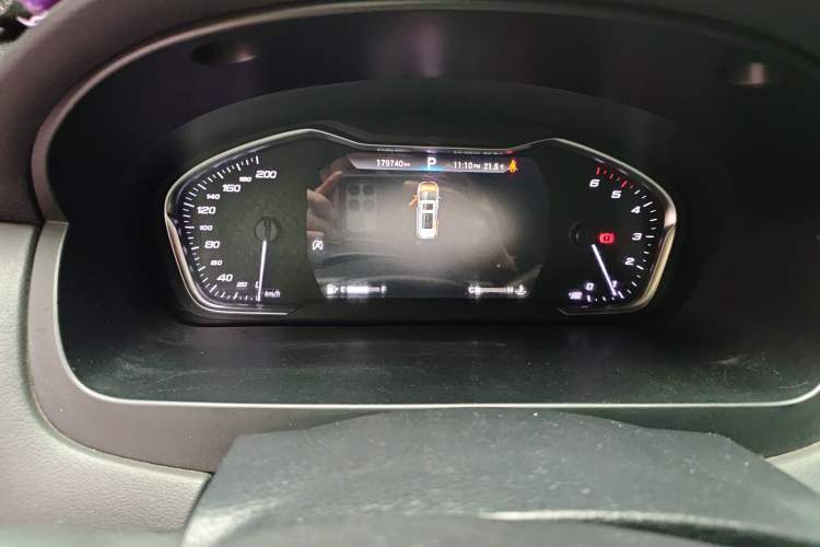 Used SAIC MAXUS G20 2021 Facelifted PLUS 2.0T Diesel Automatic Luxury Edition Odometer Close Up