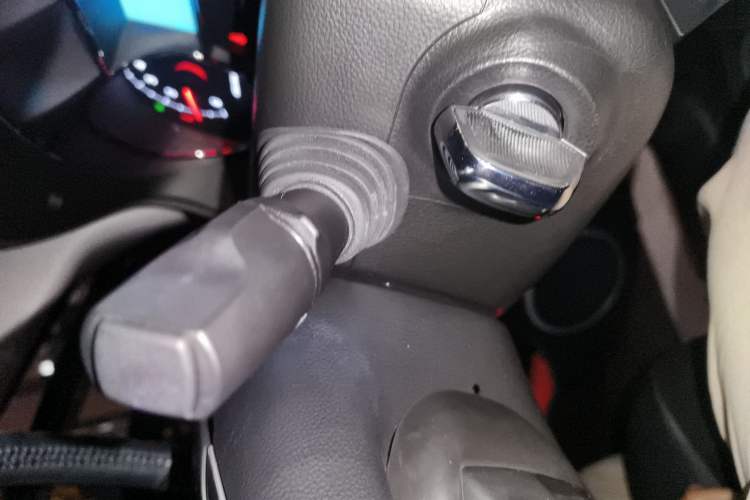 Used Chevrolet Captiva 2015 2.4L 4x4 Flagship Edition 7-Seater