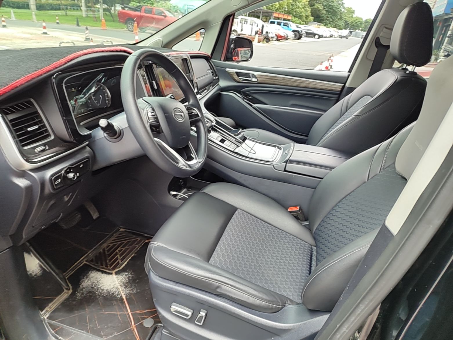 Interior delantero
