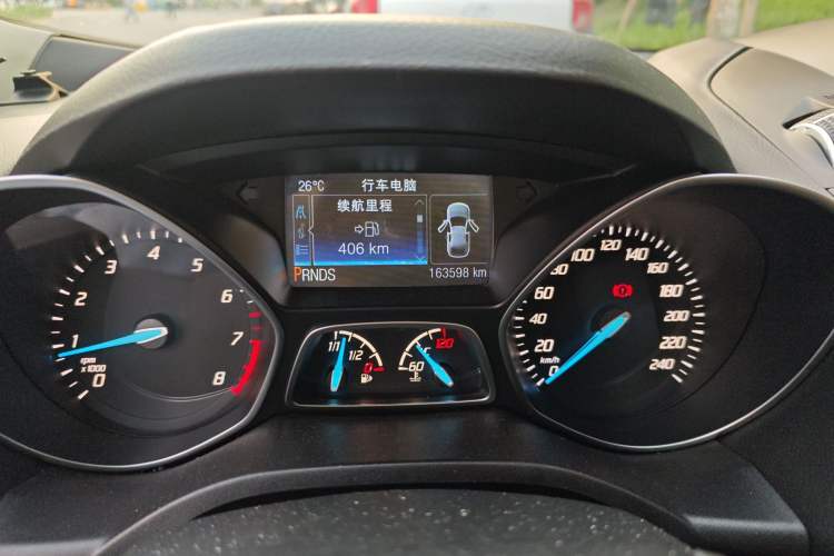 Used Ford Kuga 2013 2.0L GTDi Four-Wheel-Drive Sport Model Odometer Close Up