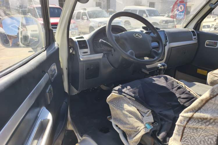 Used King Long Longyao 8 2022 Pure Electric Van High Roof 41.86 kWh
