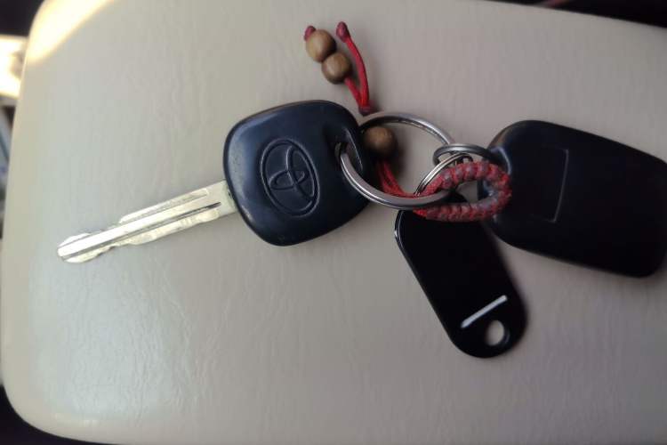 Used Toyota Corolla EX 2013 1.6L Manual Value Edition