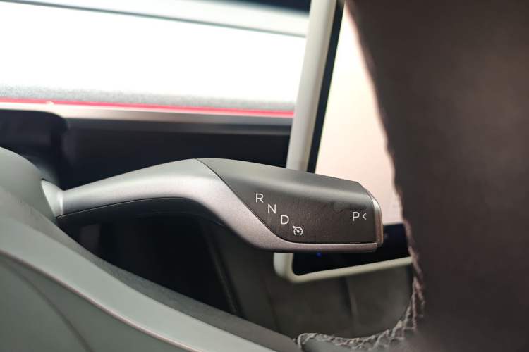 Used Tesla Model Y 2024 Rear-Wheel-Drive Version Gear Lever