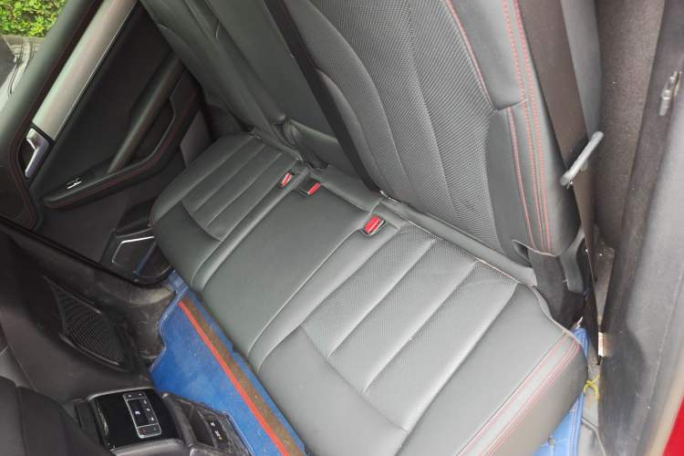 Used BYD Tang New Energy 2018 DM 2.0T All-Wheel Drive Smart Connect Genesis Edition 7 Seats China V Emission Standard