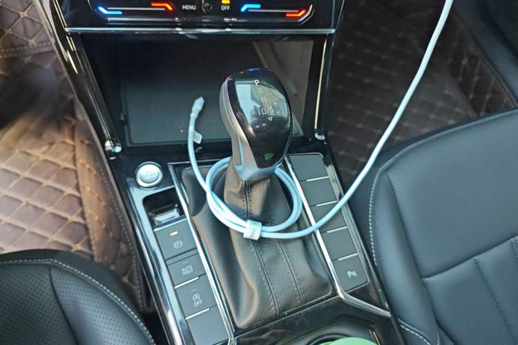 Used Volkswagen Passat 2026 Model, Outstanding 380TSI Longteng Edition