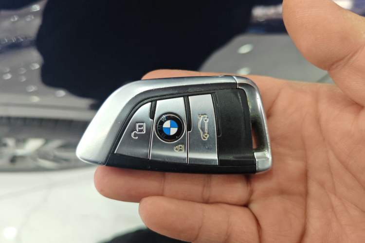 Used BMW X5 2018 xDrive35i Elegant Edition Vehicle Key