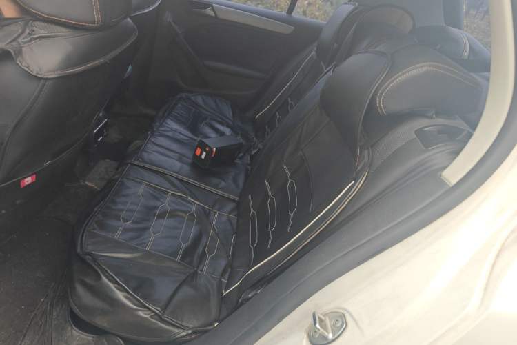 Used Volkswagen Golf 2012 1.6 Manual Fashion Edition