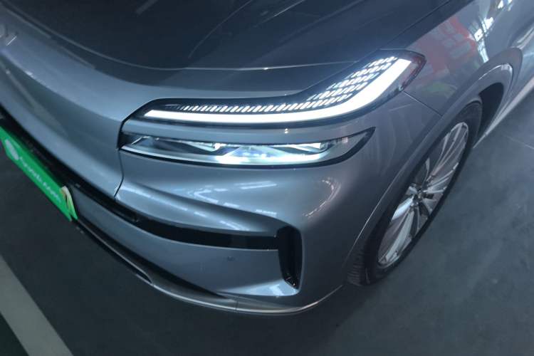 Used ONVO Luxeed L90 2025 Model—Max Six-Seater Version