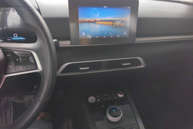 Used BYD e2 2019 Long-Range Version Yao·Luxury Trim Audio And AC Panel