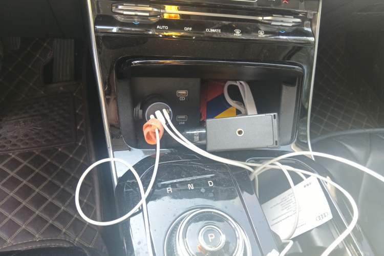 Used Kia K5 2020 270T CVVD Luxury Tech Edition Gear Lever